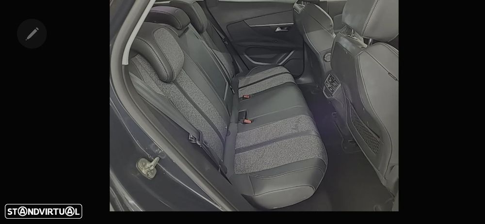 Peugeot 3008 PureTech 130 Stop & Start GPF Allure - 9