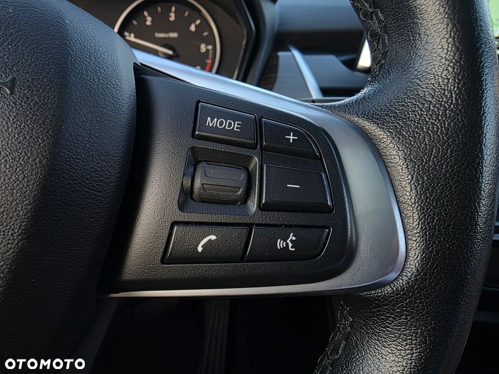 BMW Seria 2 218d Sport-Aut Luxury Line - 32