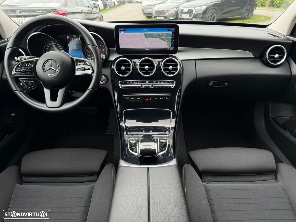 Mercedes-Benz C 300 de Edition - 24