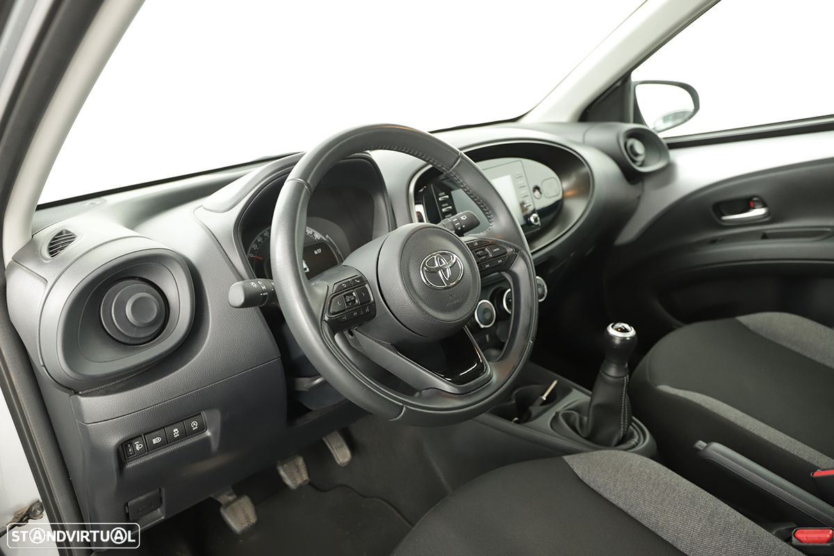 Toyota Aygo 1.0 X-Play - 7