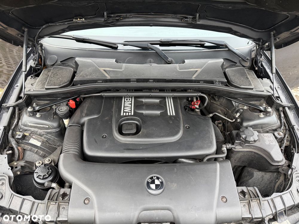 BMW Seria 1 120d - 33