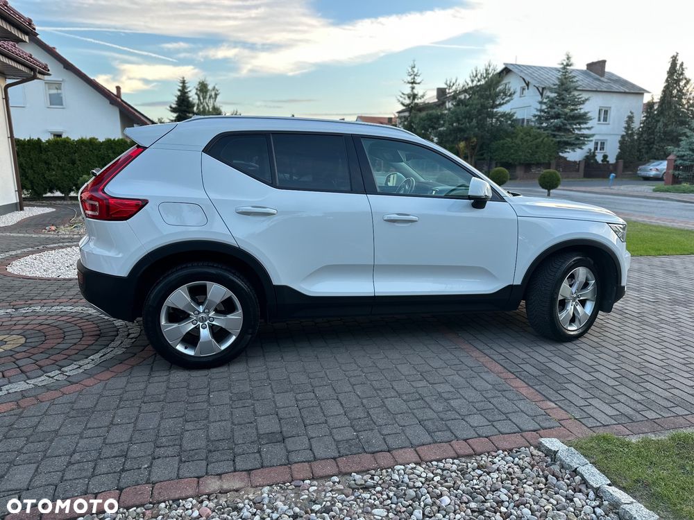 Volvo XC 40 T3 Geartronic Momentum - 13