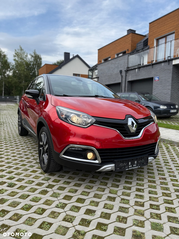 Renault Captur 1.2 TCe Helly Hansen EDC