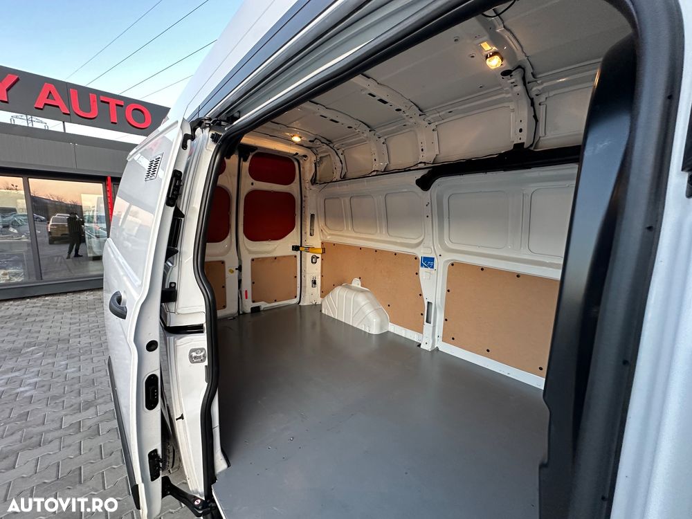 Ford Transit Custom L2H2 Trend Business - 13