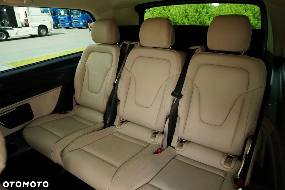 Mercedes-Benz Klasa V 300 d 4-Matic Avantgarde 9G-Tronic (ekstra d³) - 32