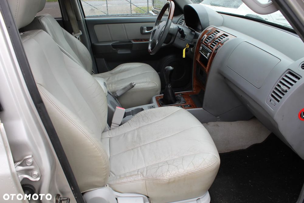 Hyundai Terracan - 15