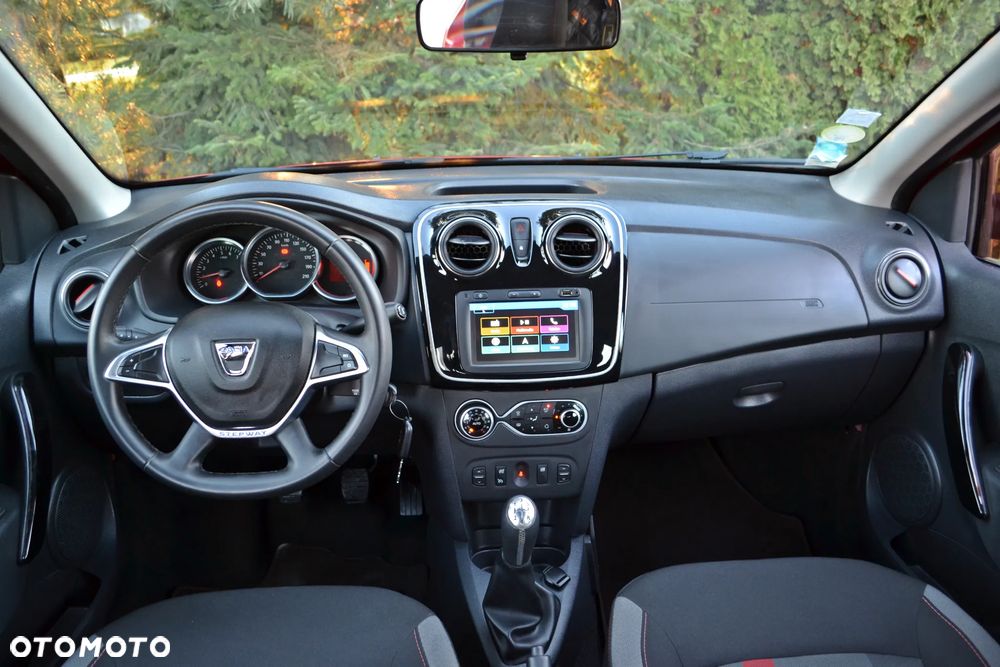 Dacia Sandero Stepway Blue dCi 95 Prestige - 18