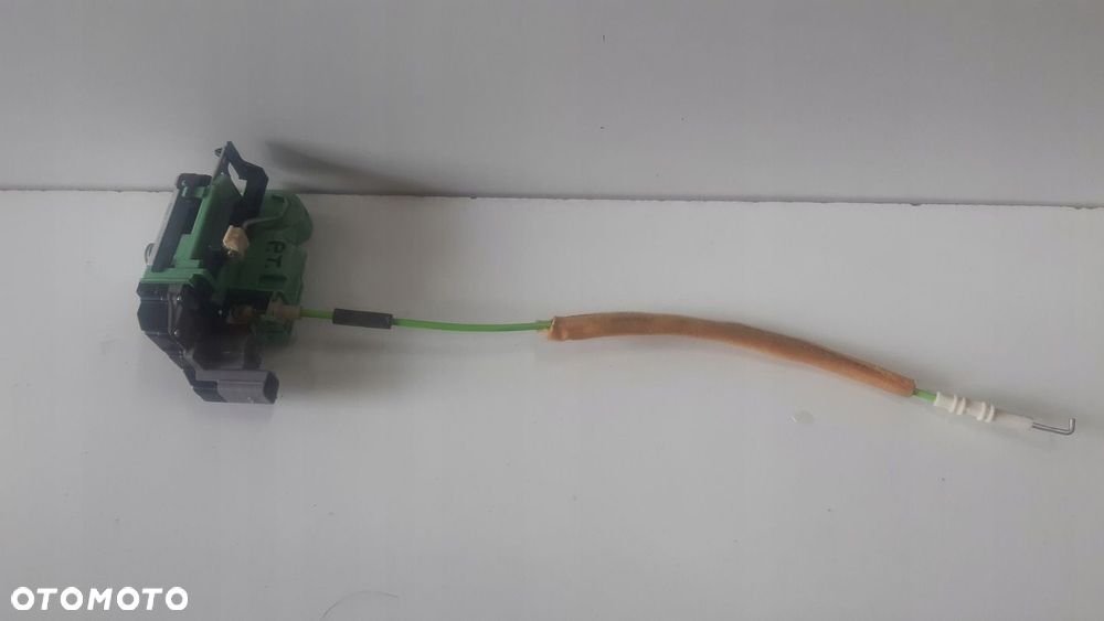 zamek drzwi prawy tyl FIAT LINEA 4 PIN - 3