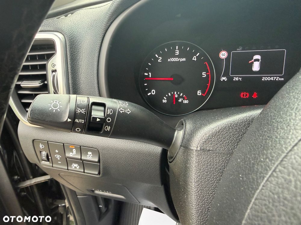 Kia Sportage 1.7 CRDI 2WD Dream-Team Edition - 32