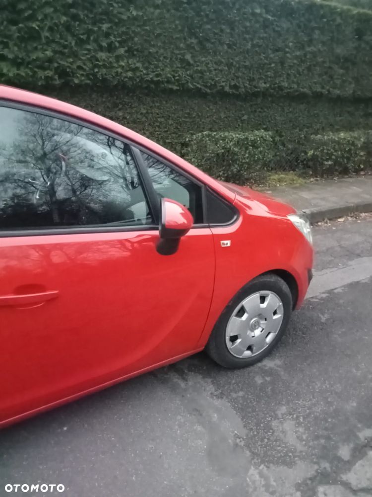 Opel Meriva 1.4 T Essentia - 13