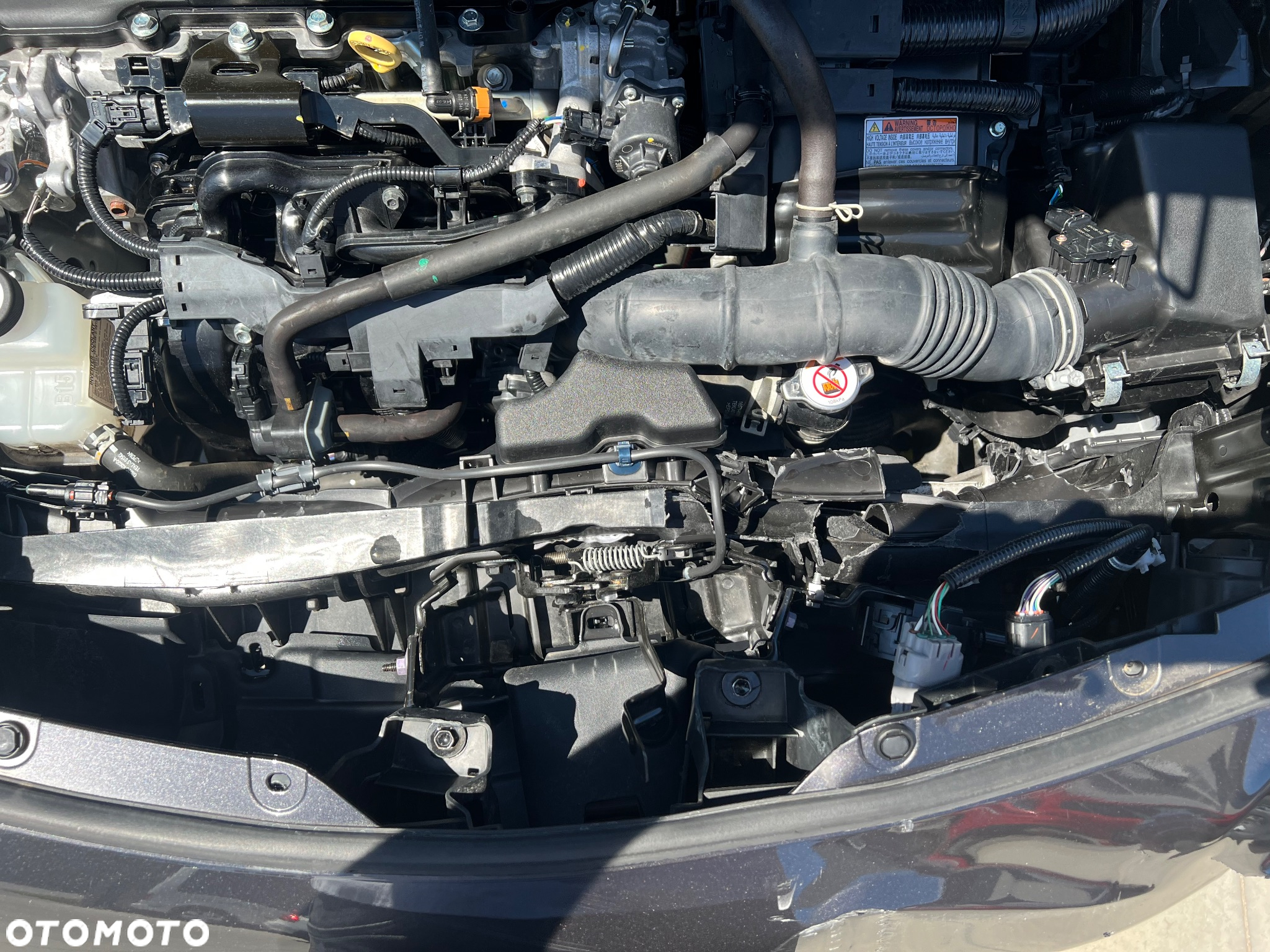 Toyota Yaris Cross Hybrid 1.5 Executive AWD - 32