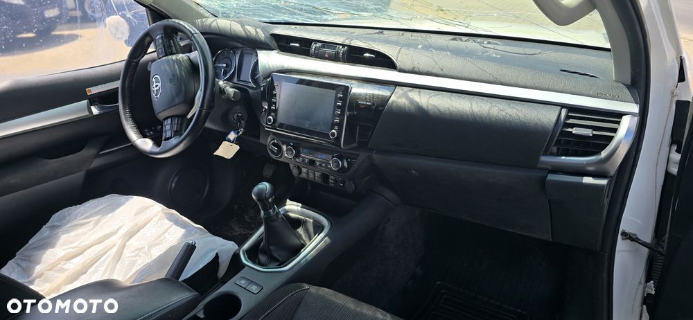 Toyota Hilux 4x4 Extra Cab Duty Comfort - 25