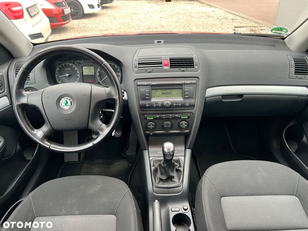 Skoda Octavia 1.6 Team Edition - 13