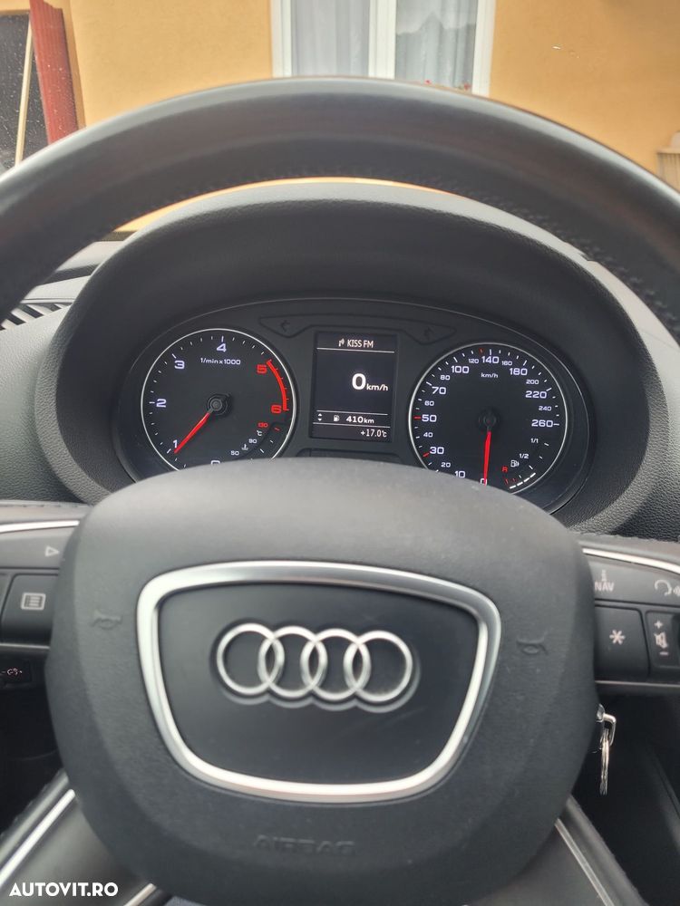 Audi A3 Sportback 2.0 TDI quattro - 8