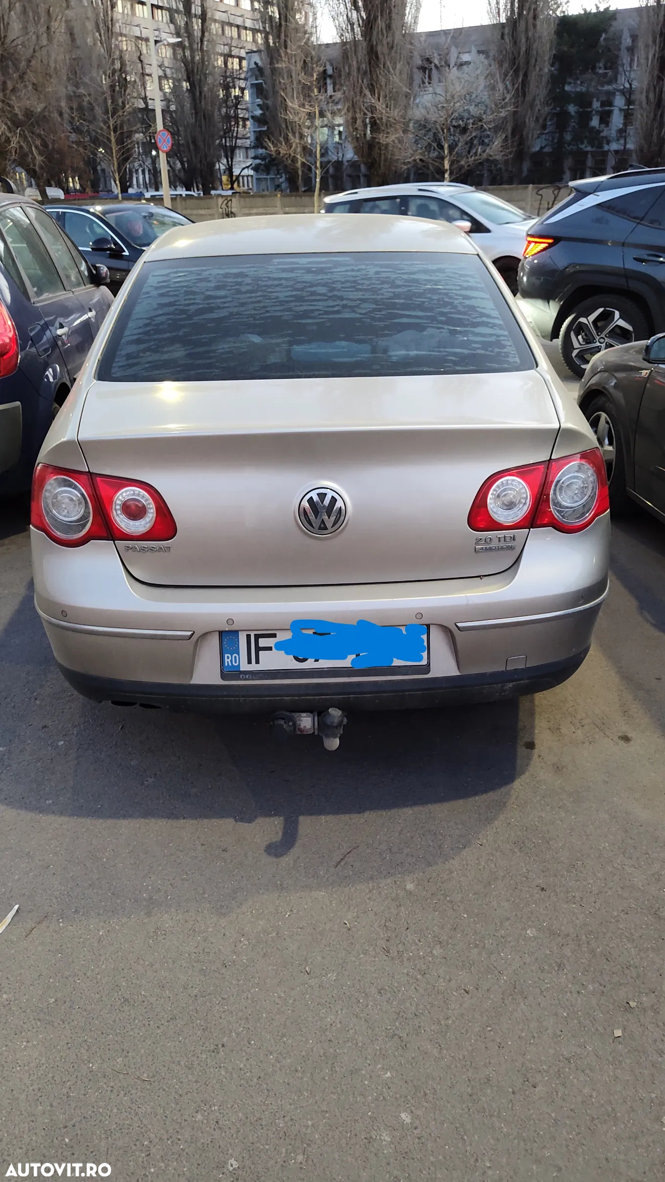 Volkswagen Passat - 4