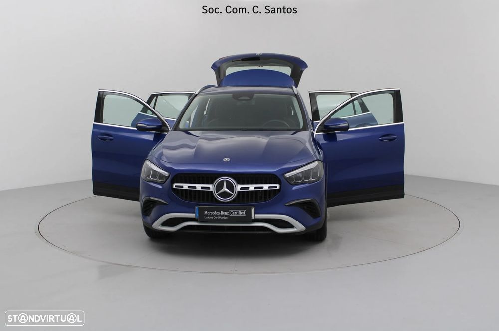 Mercedes-Benz GLA 180 d Progressive - 11