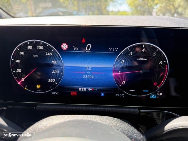 Mercedes-Benz GLA 200 AMG Line - 9