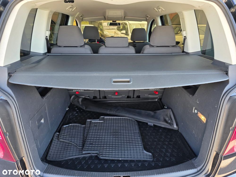 Volkswagen Touran 1.4 TSI United - 20