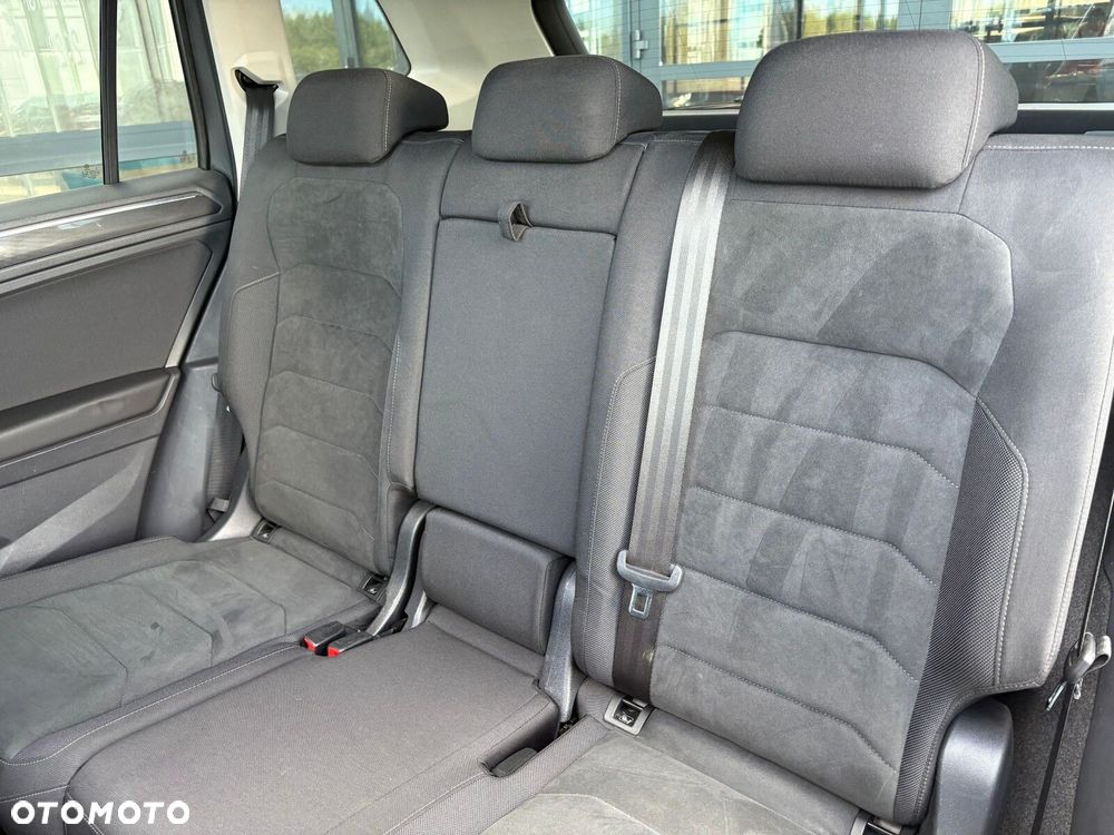 Volkswagen Tiguan Allspace - 14