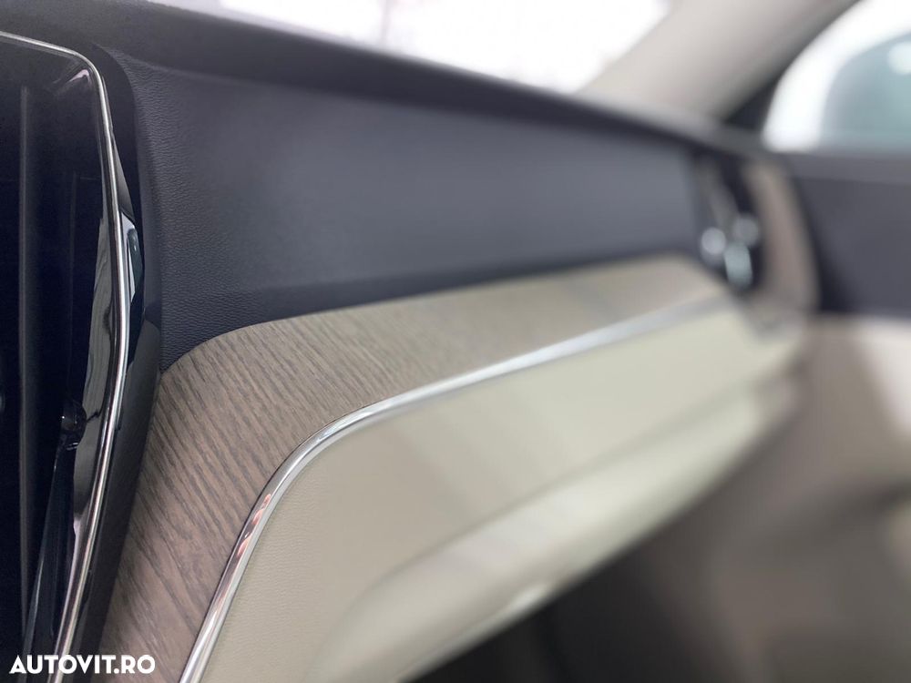 Volvo XC 60 D5 AWD Inscription - 14