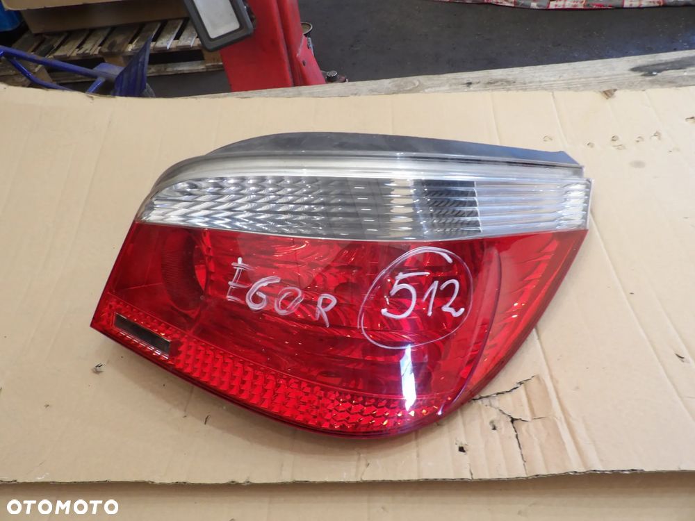 BMW - E60 - PRAWA LAMPA TYLNA - EUROPA - 7361882 - 1