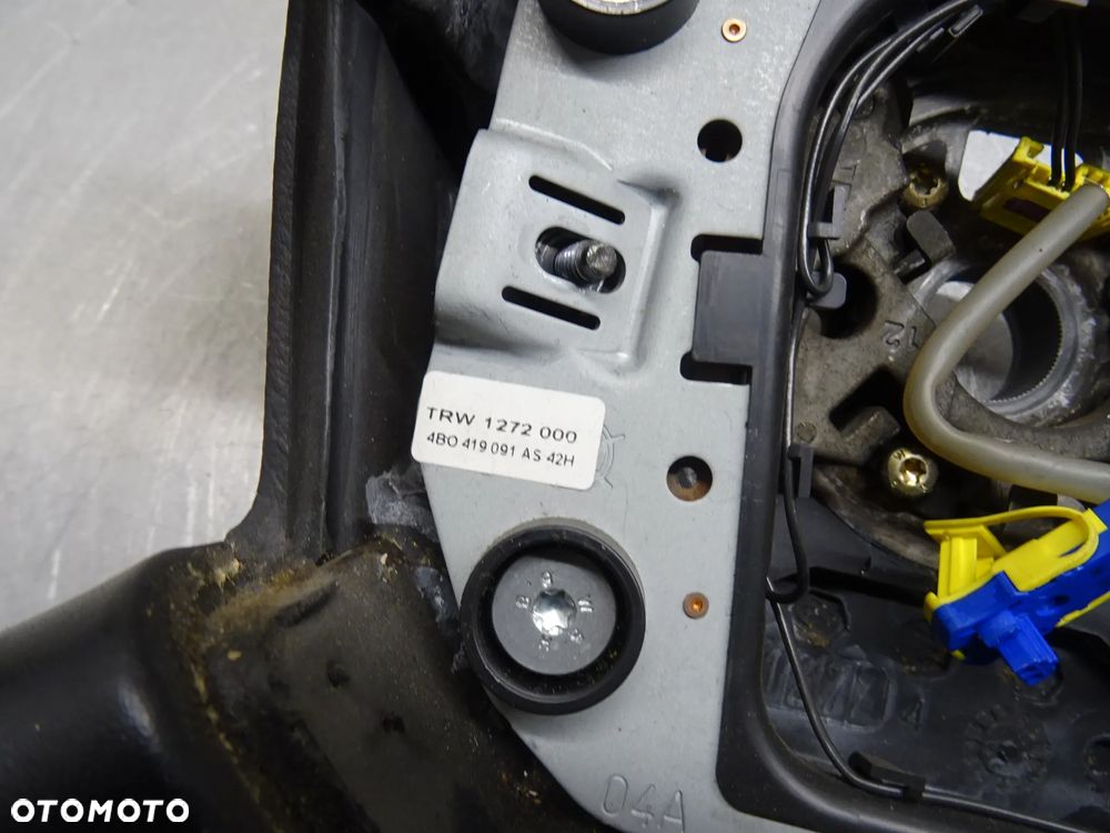 AUDI A4 B5 LIFT 1.9TDI KIEROWNICA - 3