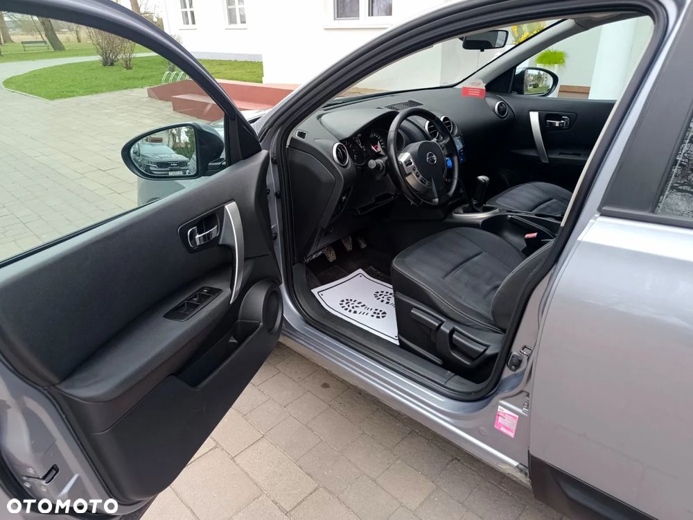 Nissan Qashqai 1.6 Tekna - 24