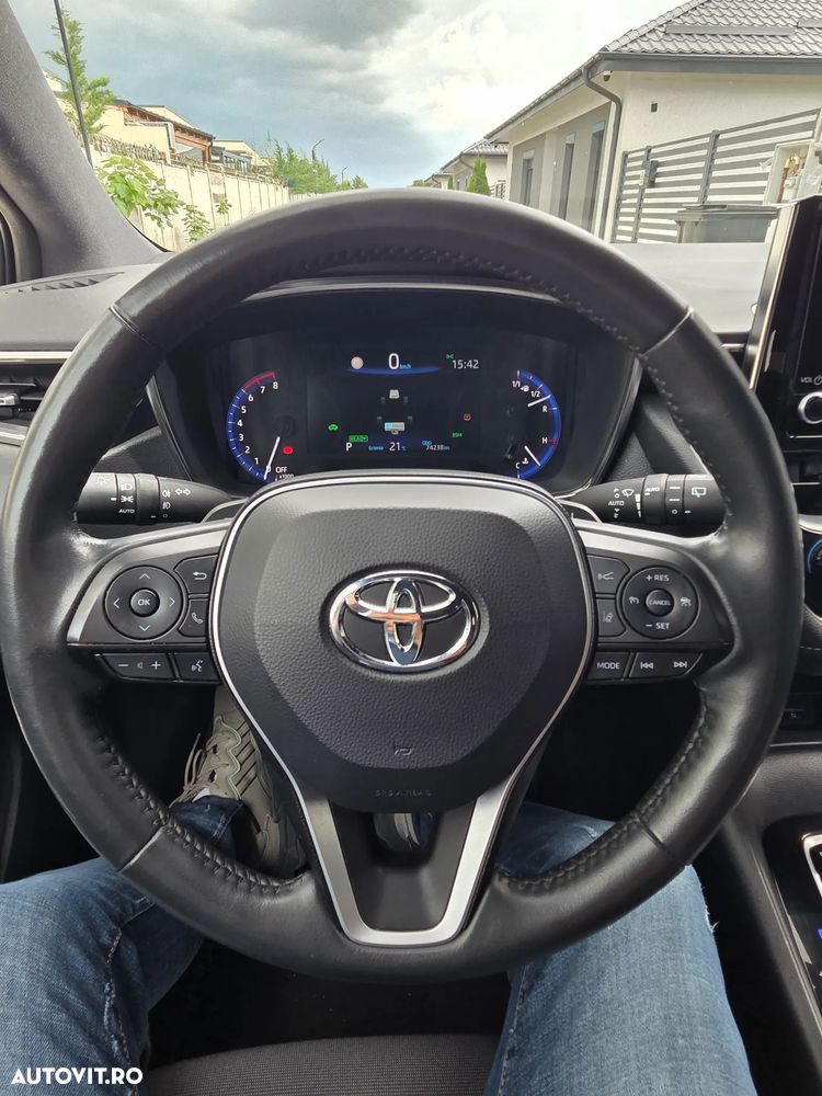 Toyota Corolla - 5