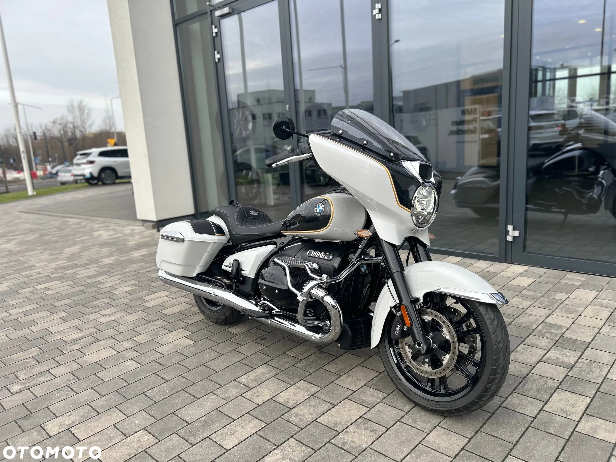 BMW R - 6