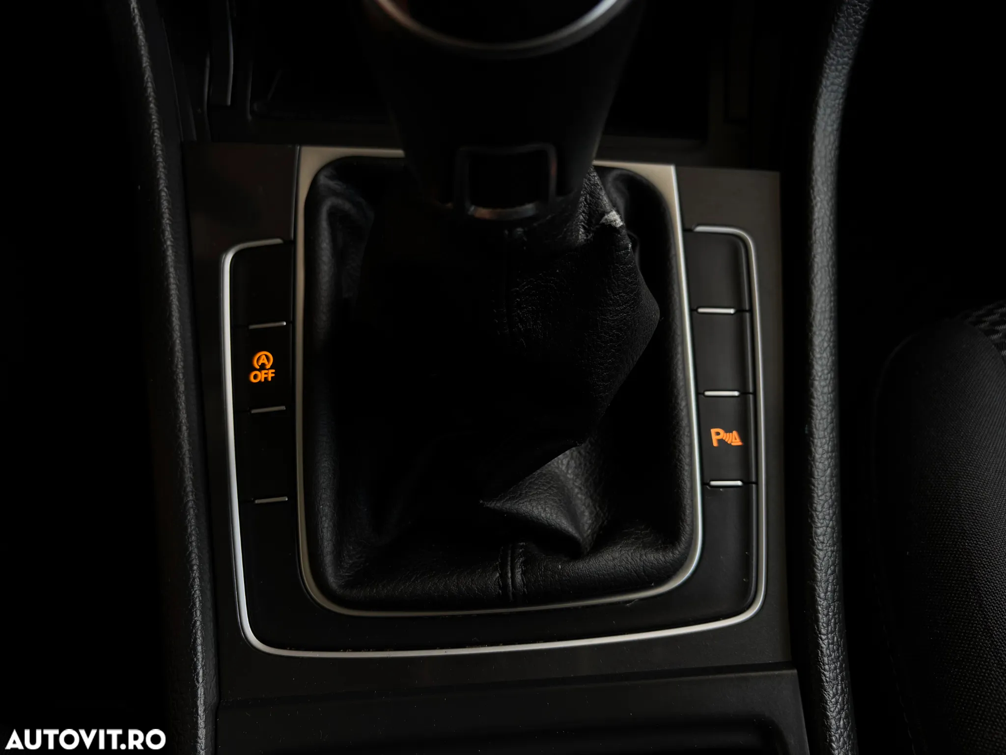 Volkswagen Golf 1.0 TSI Trendline - 30