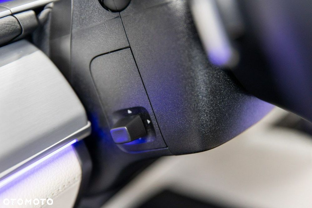 Mercedes-Benz GLE - 29