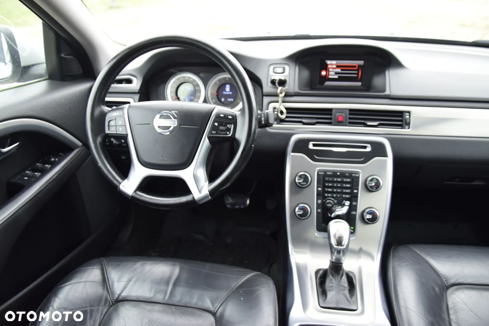 Volvo S80 - 14