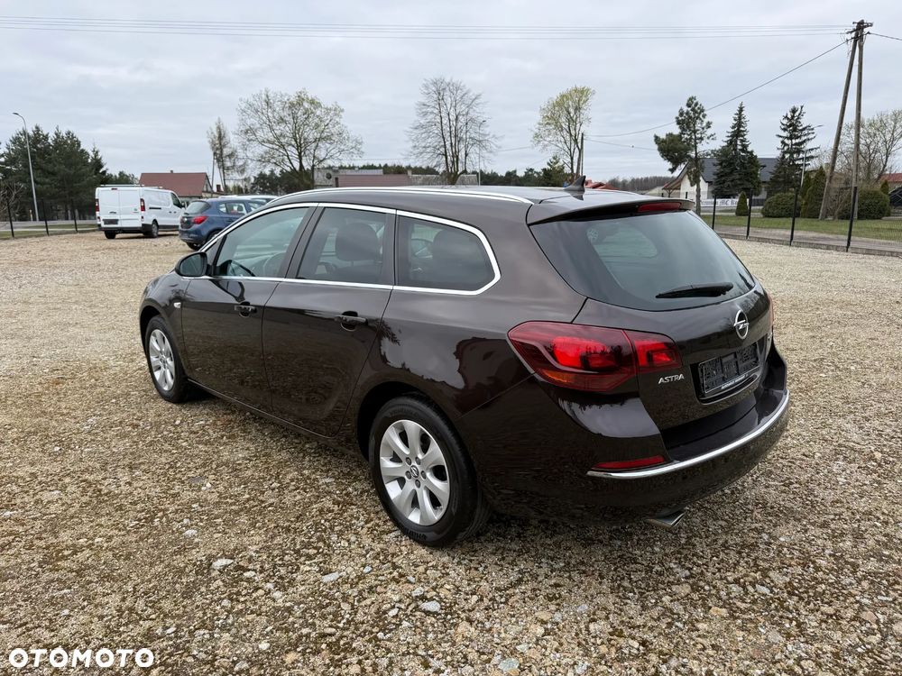 Opel Astra 1.4 T Cosmo - 33