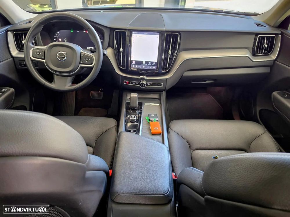 Volvo XC 60 2.0 T6 PHEV Inscription AWD - 40