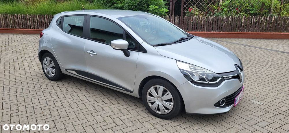 Renault Clio - 1