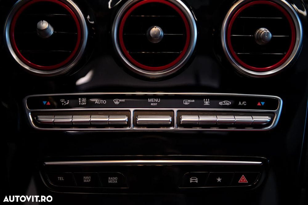 Mercedes-Benz GLC Coupe 350 e 4Matic 7G-TRONIC AMG Line - 25