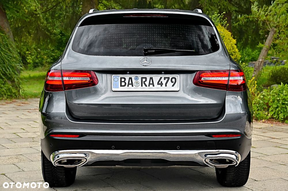 Mercedes-Benz GLC 250 4Matic 9G-TRONIC Exclusive - 6