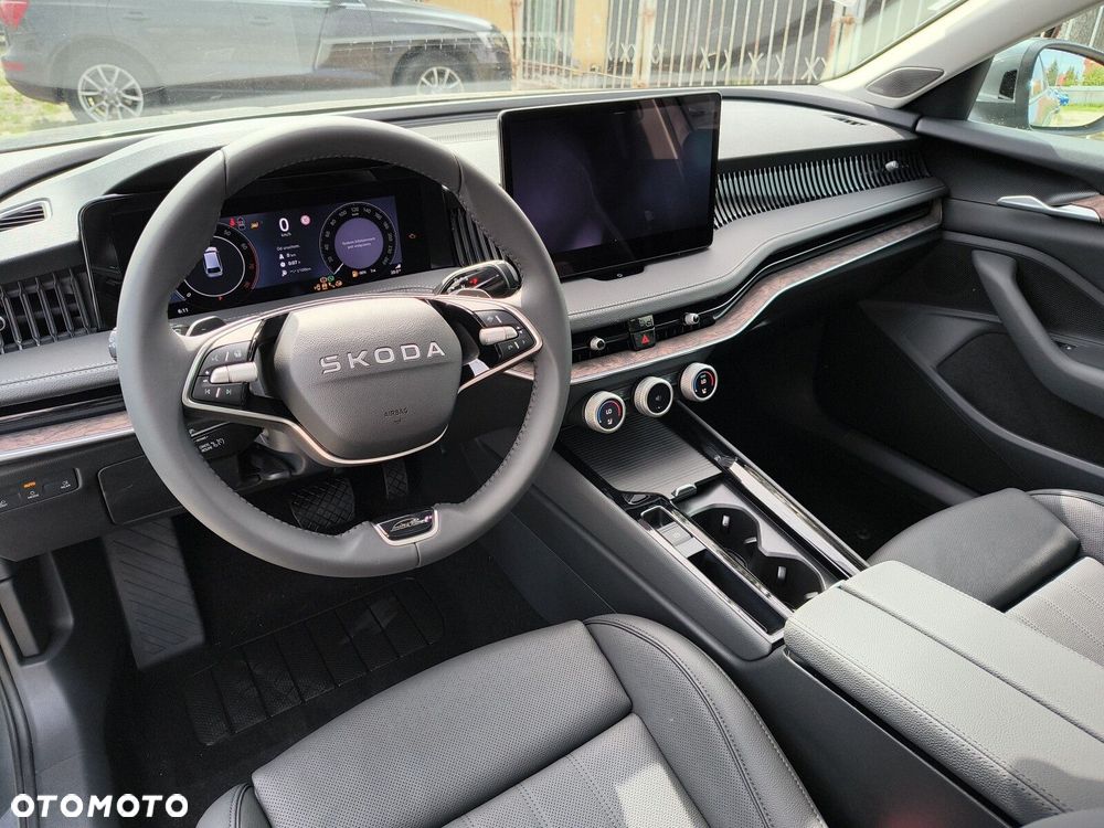 Skoda Superb 2.0 TSI 4x4 L&K DSG - 11