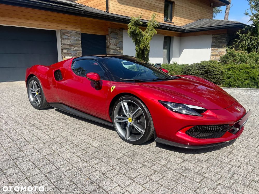 Ferrari 296 GTS - 14