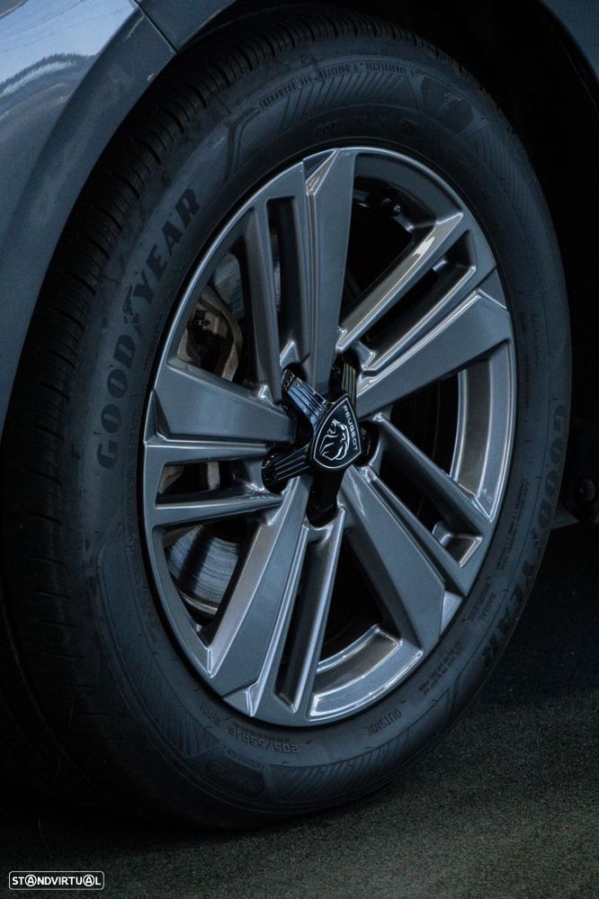 Peugeot 308 1.5 BlueHDi Allure EAT8 - 19