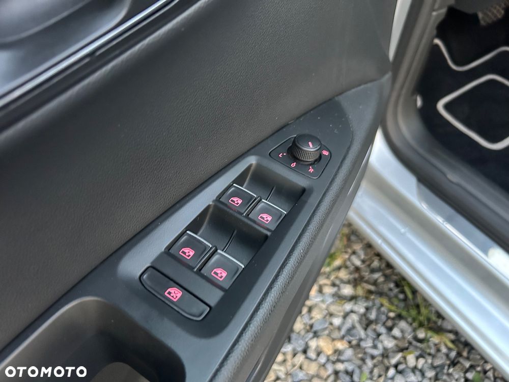 Seat Leon 1.4 EcoTSI FR S&S DSG - 33
