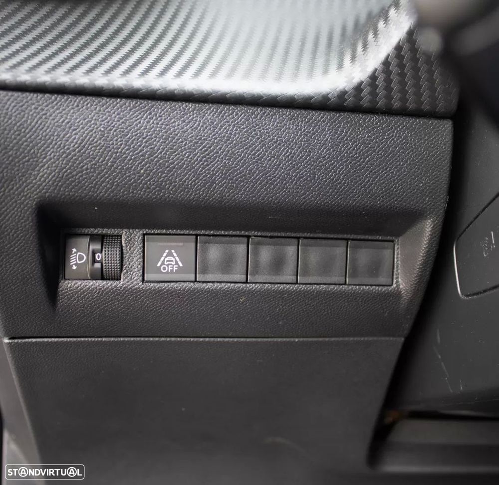 Peugeot e-2008 50 kWh Allure Pack - 39