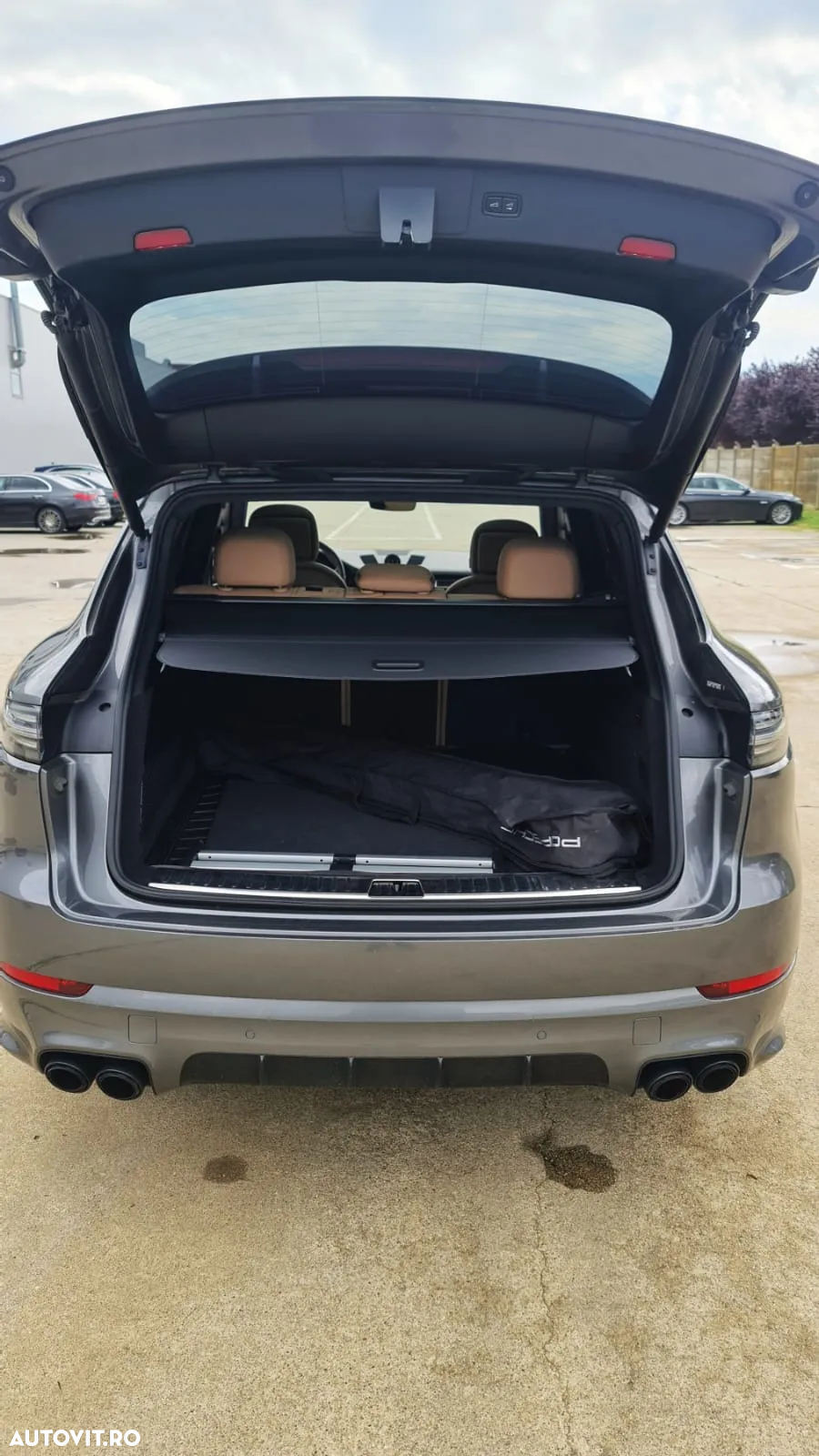 Porsche Cayenne GTS Tiptronic S - 22