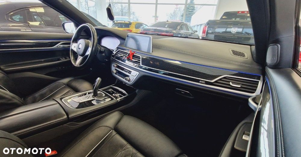 BMW Seria 7 - 21
