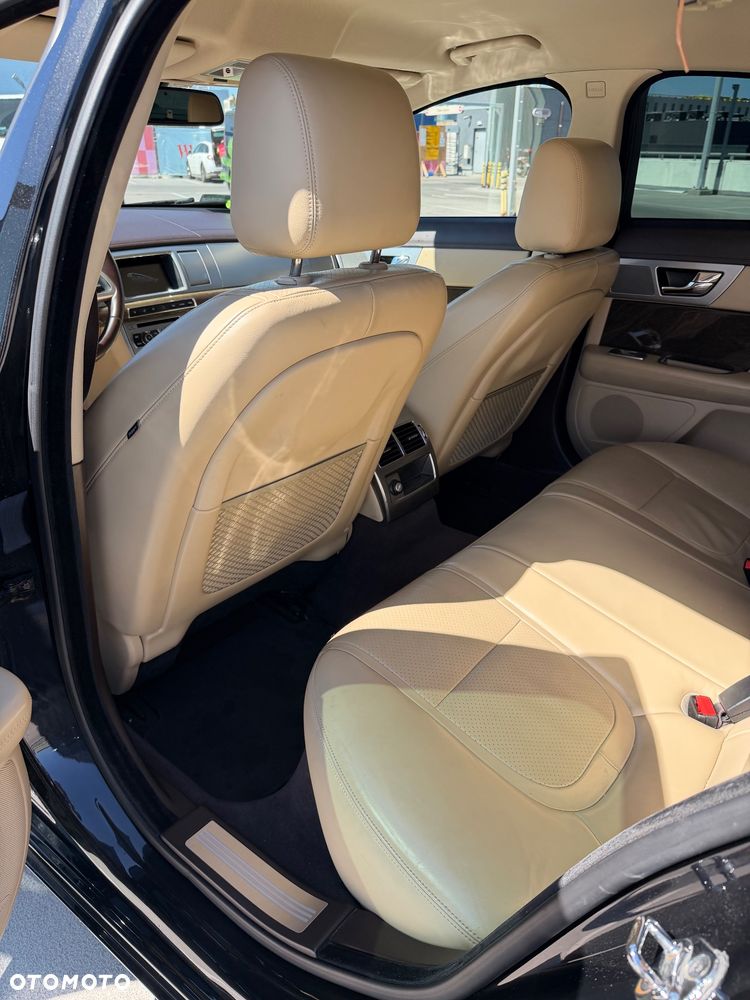 Jaguar XF 3.0 T AWD Premium Luxury - 13