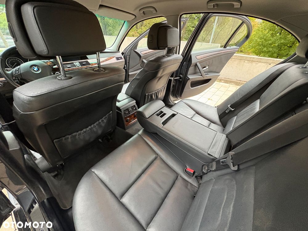 BMW Seria 5 - 22