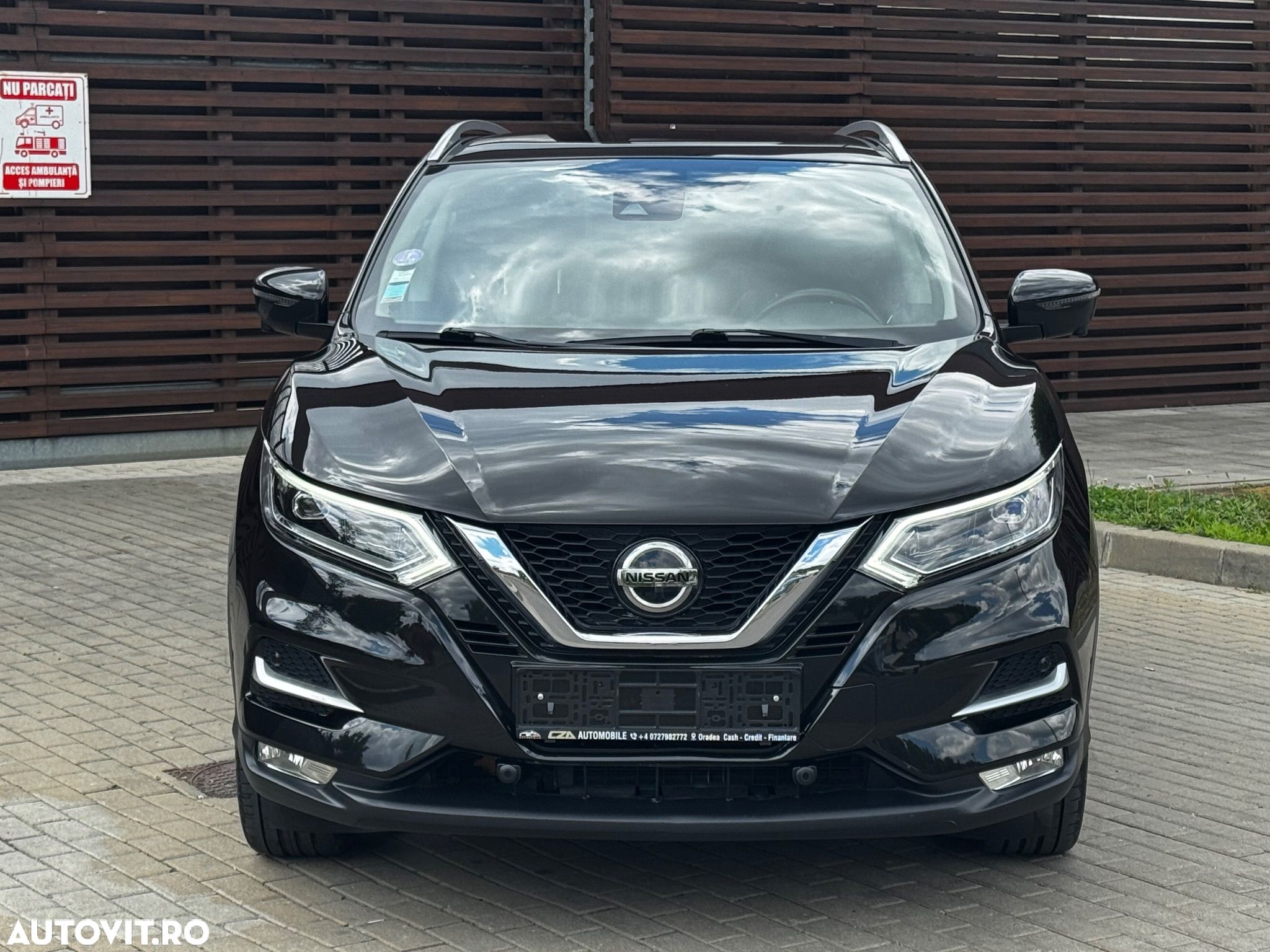 Nissan Qashqai 1.3 DIG-T DCT TEKNA - 1