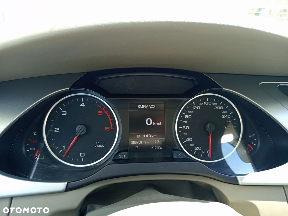 Audi A4 Avant - 8