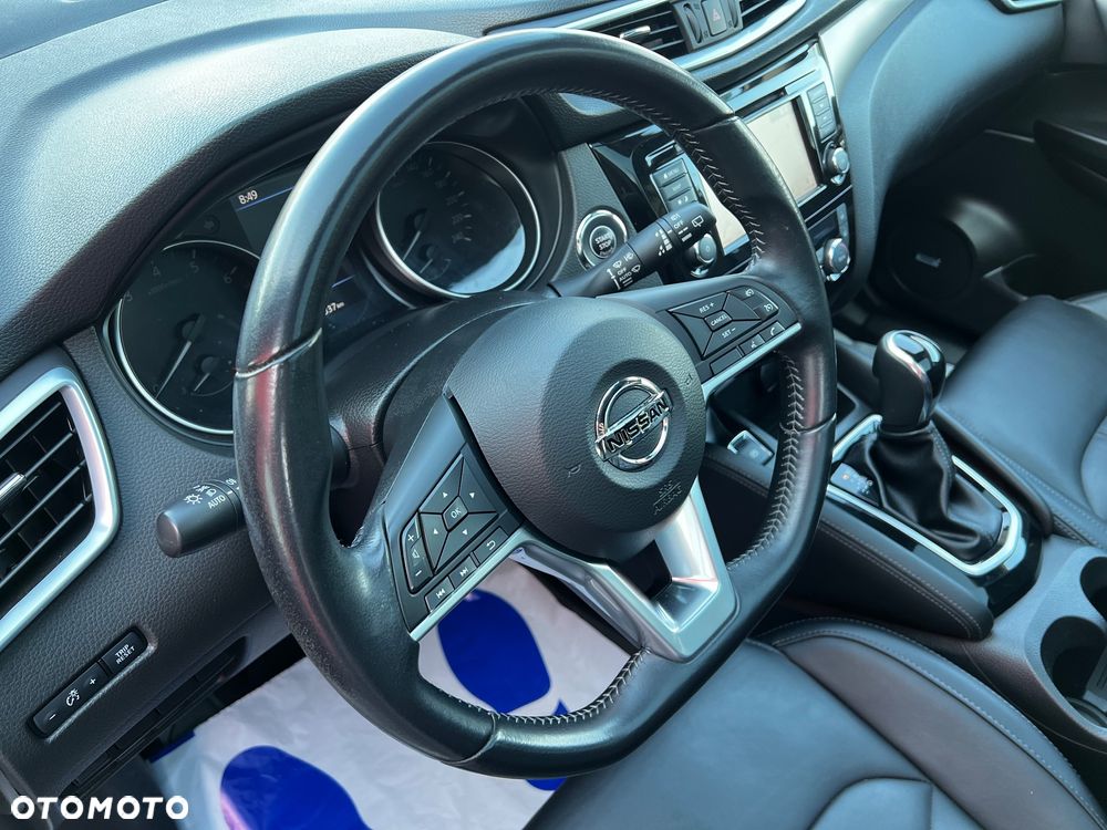 Nissan Qashqai 1.3 DIG-T DCT TEKNA+ - 27