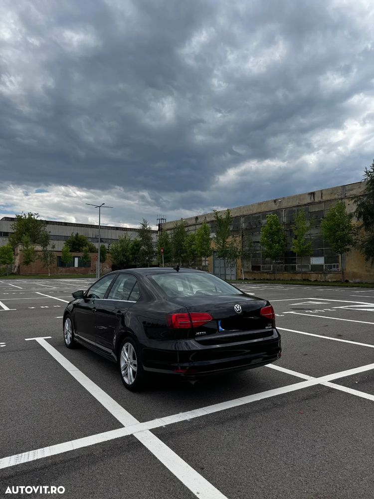 Volkswagen Jetta 1.4 TSI Comfortline - 2